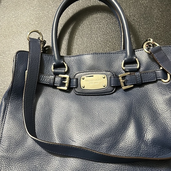 Michael Kors Blue Hamilton Shoulder Bag - Picture 16 of 16